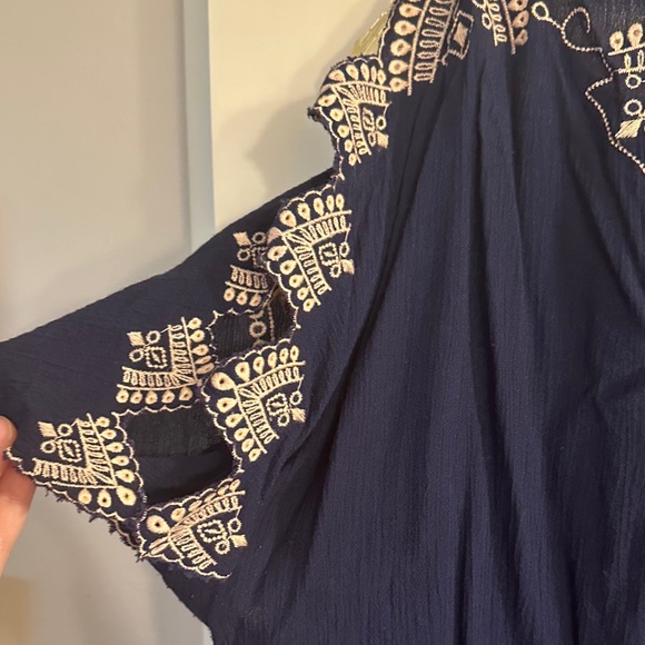 Alya Dark Blue Embroidered Blouse - Picture 7 of 8